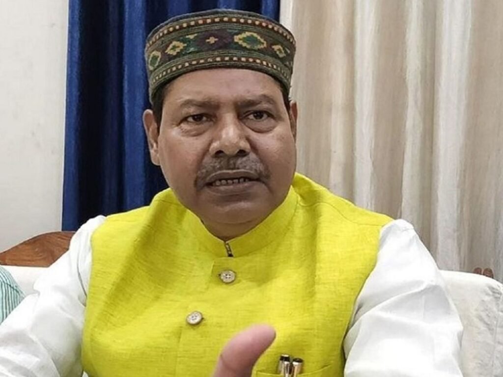 Bihar Vidhan Sabha Chunav: बिहार के सियासत में हलचल तेज, 2025 में तेजस्वी को आशीर्वाद देंगे नीतीश कुमार !